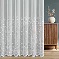 Firana szyta na flexach biała z tkaniny z efektem deszczyku, zdobionej haftem roślinnym z kryształkami