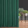 Zasłona szyta na taśmie 5 cm ciemnozielona z gładkiej zaciemniającej tkaniny typu dimout