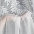 Firana biała z ozdobnym pasem żakardowych liści w górnej części 140x250 cm przelotka ANET