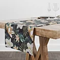 Obrus szyty wielokolorowy z miękkiej tkaniny typu blackout drukowanej w kwiatowy wzór