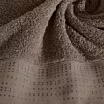 Ręcznik kąpielowy 50x90 cm bawełniany kolor brązowy z żakardową bordiurą z drobnymi punkcikami 480 g/m2 STELLA