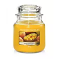 YANKEE CANDLE - Średnia świeca zapachowa w słoiku - Mango & Peach Salsa