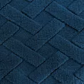 Koc flano 150x220 cm granatowy zdobiony wytłaczanym wzorem CARO Design 91