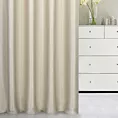 Zasłona szyta na taśmie 5 cm jasnobeżowa z gładkiej, zaciemniającej tkaniny z wyraźnym splotem