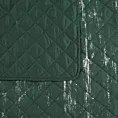 Narzuta ciemnozielono, srebrna 170x210 cm zdobiona przecieranym wzorem i pikowana metodą hot press BLINK 1 Design 91