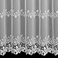 Tkanina firanowa typu aden,  zdobiona roślinnym haftem i dwoma pasami gipiury