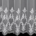 Firana szyta na taśmie 5 cm biało srebrna z matowej tkaniny ADEN ozdobionej szenilowym haftem ornamentowym Pierre Cardin