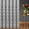 Firana szyta na taśmie 5 cm biało srebrna z miękkiej tkaniny z geometrycznym wzorem, haftowanym błyszczącą nicią Italissima Eva Minge
