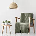 Narzuta, koc na fotel 70x160 cm oliwkowa z miękkiego polaru ze strukturą baranka TEDY Eurofirany Premium