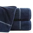 Ręcznik kąpielowy 70x140 cm bawełniany kolor granatowy o ryżowej strukturze ze stebnowaniem i welwetową bordiurą 500 g/m2 SALADO