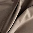 Poszewka szyta jasnobrązowa z miękkiej półmatowej tkaniny welwetowej