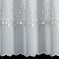 Firana szyta na taśmie 5 cm SHARMA biało srebrna z matowej tkaniny haftowanej w drobny wzór