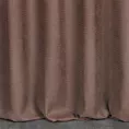 Zasłona szyta na taśmie 8 cm brązowa z miękkiej, matowej tkaniny w drobny geometryczny wzór