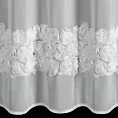 Firana szyta na taśmie fala biała z szyfonowej tkaniny z 3 pasami ozdobnych róż