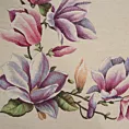 Obrus naturalno, różowy 140x180 cm gobelinowy zdobiony motywem kwiatów magnolii