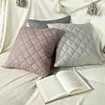 Poszewka na poduszkę 40x40 cm ciemnoróżowa z geometrycznym wzorem wykonanym techniką hot press ALARA DESIGN 91