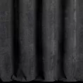 Zasłona szyta na taśmie fala grafitowo ciemnopopielata z dwustronnej tkaniny zaciemniającej 100% blackout, o strukturze weluru