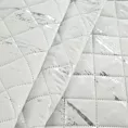 Narzuta biało, srebrna 170x210 cm zdobiona przecieranym wzorem i pikowana metodą hot press BLINK 1 Design 91
