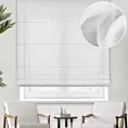 Roleta rzymska biała z delikatnej etaminy wykończonej obciążnikiem