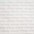 Koc 170x210 cm biały z wytłaczanym wzorem pasów LISA Design 91