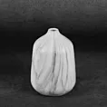 Wazon NIKOL o marmurowej strukturze