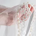 Firana szyta na taśmie 5 cm JANNA naturalna z delikatnej tkaniny ozdobionej haftem i perełkami