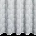 Firana szyta na flexach biało srebrna z tkaniny typu BATYST z delikatnie połyskującym, geometrycznym nadrukiem na całości tkaniny, wykończona obciążnikiem