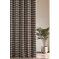 Zasłona szyta na tunelu brązowa z tkaniny o jodełkowym splocie z wzorem kraty