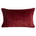 Poszewka na poduszkę 30x50 cm bordowa z miękkiej futrzanej tkaniny NINA
