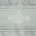 Ręcznik kąpielowy 70x140 cm bawełniany kolor srebrny z bordiurą zdobioną ornamentowym haftem 600 g/m2 KLAS 2