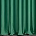 Zasłona szyta na taśmie 5 cm zielona z gładkiej zaciemniającej tkaniny typu dimout