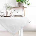 Bieżnik na stó biały 85x85 cm TULIA obszyty szeroką kantą i zdobiony koronkową aplikacją EUROFIRANY PREMIUM