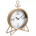 Dekoracyjny zegar stołowy stojący w minimalistycznym stylu