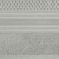 Ręcznik kąpielowy 70x140 cm bawełniany kolor srebrny zdobiony subtelnymi paseczkami 500 g/m2 DAVOS
