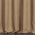 Zasłona szyta na taśmie 5 cm ciemnobeżowa z miękkiej, matowej tkaniny w drobny geometryczny wzór