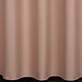 Zasłona szyta na taśmie 5 cm pudrowo różowa z gładkiej tkaniny zaciemniającej typu dimout wykończona obciążnikiem