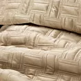 Narzuta  z welwetu beżowa 170x210 cm pikowana w geometryczny wzór metodą tradycyjnego szycia RIA 3 Eurofirany Premium