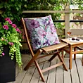 Poszewka na poduszkę 45x45 cm z tkaniny wodoodpornej różowo, fioletowa idealna na taras oraz balkon zdobiona wzorem kwiatowym GARDEN