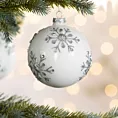 Szklana bombka ręcznie zdobiona wzorem śnieżynki