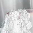 Firana biała z szyfonu zdobiona aplikacją 3D w róże 140x270 cm taśma - ROSES - Eva Minge
