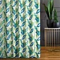 Zasłona szyta na taśmie 5 cm AMIRA biało zielona z miękkiej tkaniny typu blackout drukowanej w egzotyczne liście