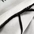 Koc bawełniano-akrylowy 220x240 cm biało, czarny z geometrycznym nadrukiem ELEGANTE Eva Minge