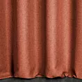 Zasłona szyta na taśmie 5 cm ceglasta z tkaniny trudnopalnej, zaciemniającej, typu blackout z efektem melanżu