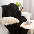 Koc z przyjemnego futerka 130x170 cm czarny ADORE