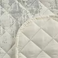 Narzuta welwetowa biało, srebrna 170x210 cm pikowana metodą hot press z wzorem błyszczącej przecierki BLINK 3 Eurofirany Premium