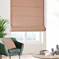 Roleta rzymska pudrowo różowo różowa z gładkiej tkaniny typu dimout