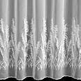 Firana szyta na flexach biała z tkaniny z efektem deszczyku, zdobionej roślinnym, frędzlowym haftem