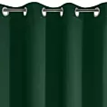 Zasłona ciemnozielona z gładkiej tkaniny zaciemniającej typu - BLACKOUT 135x250 cm przelotka - PARISA - Design 91