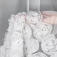 Firana biała z siateczki zdobiona aplikacją 3D w róże 140x250 cm przelotka - ROSES2 - Eva Minge