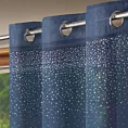 Dekoracja okienna granatowa zdobiona aplikacją z drobnych kryształków 140x250 cm przelotka - AMADIE